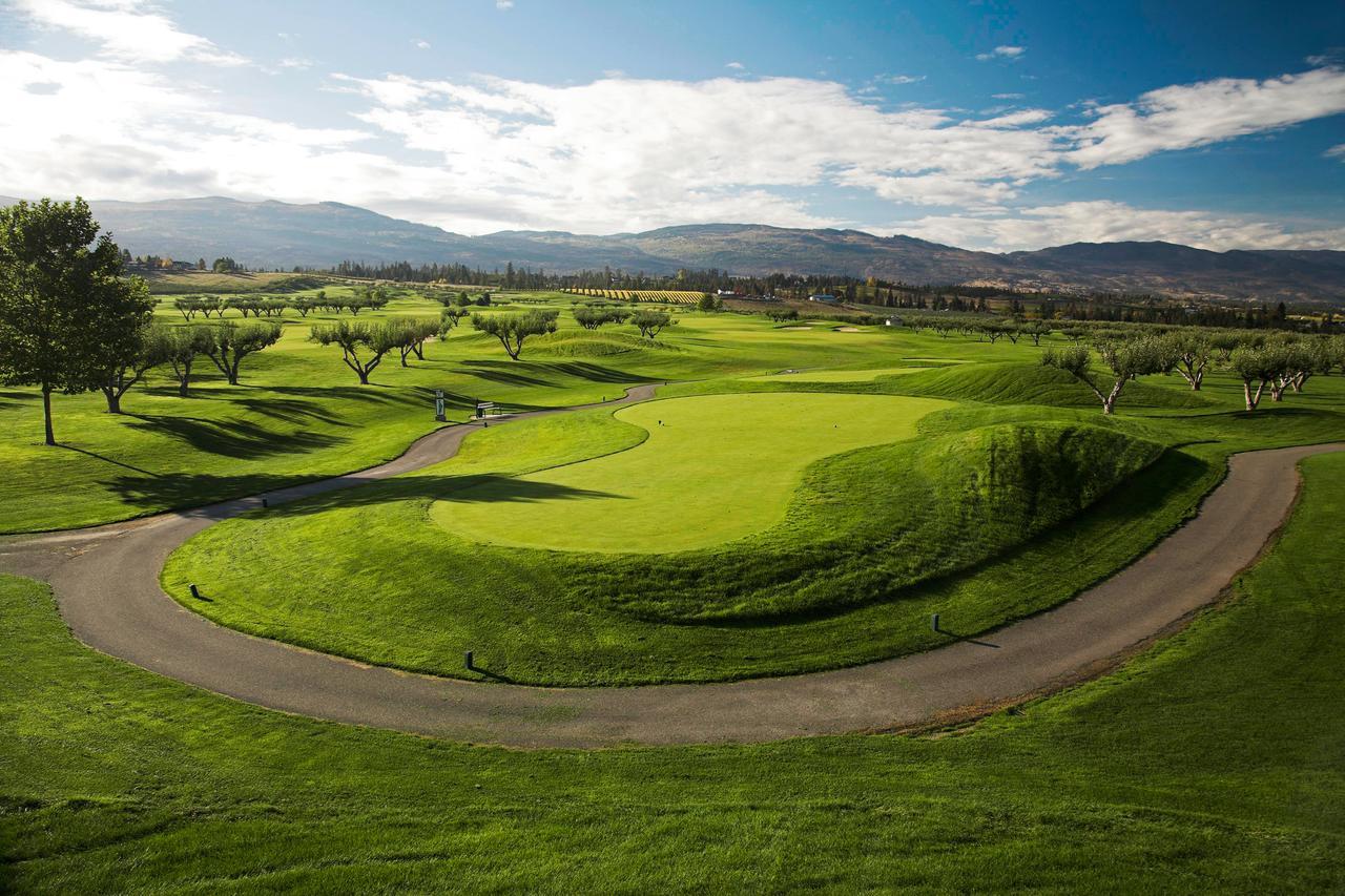 Best Western Plus Kelowna Hotel & Suites Bagian luar foto